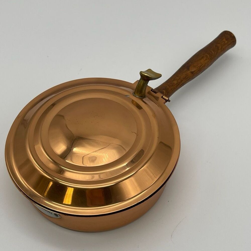 TELEFLORA Silent Butler Copper Les Bonbons Wood Handle Hinged Lid Crumb Catcher